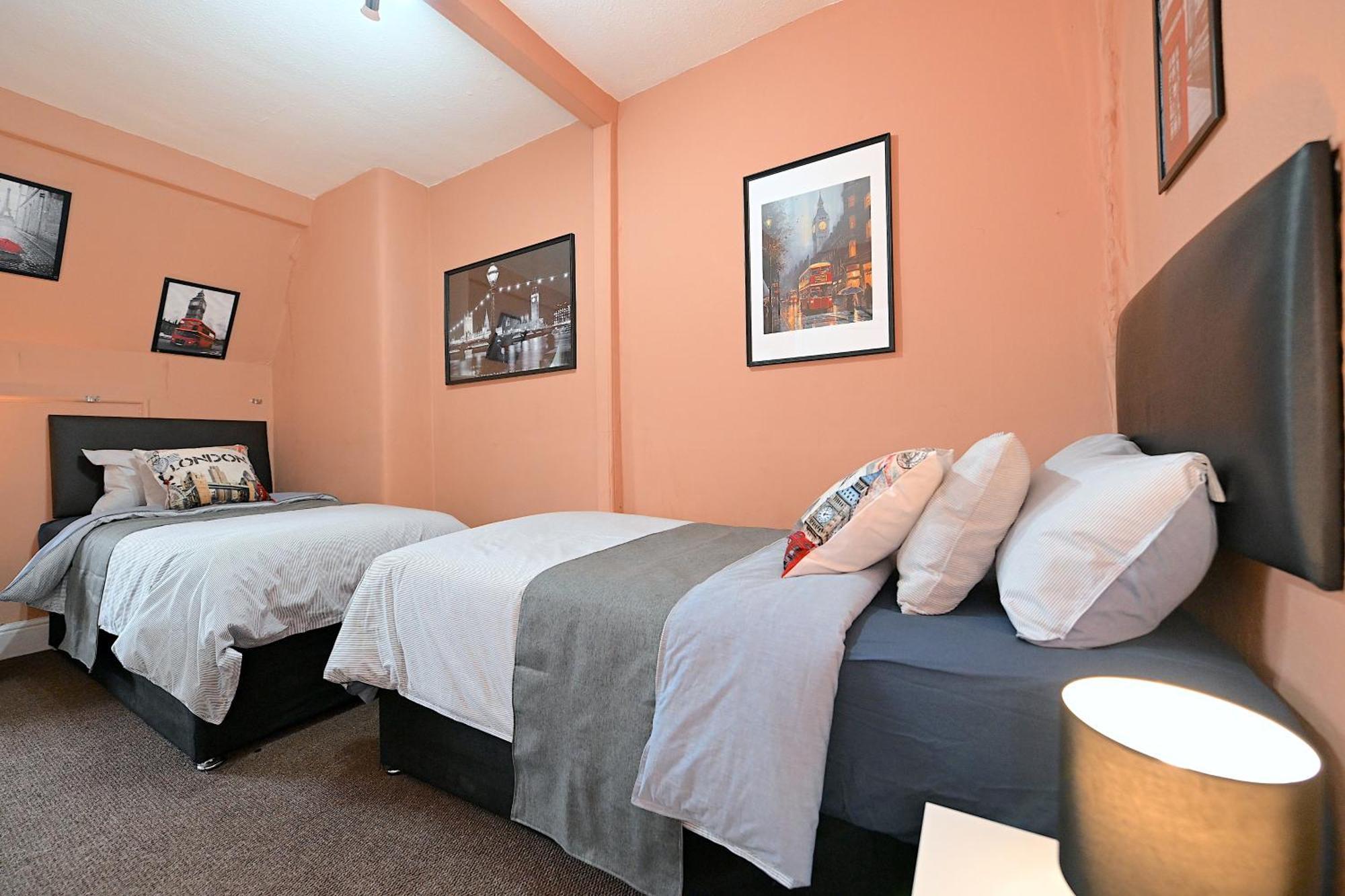 Stunning 3 Bedroom Serviced Flat In North Лондон Экстерьер фото